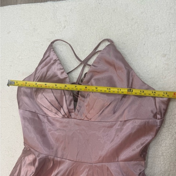 Faviana Glamour Formal Prom Special Occasion Dress Deep Mauve Size 6 - Picture 7 of 8